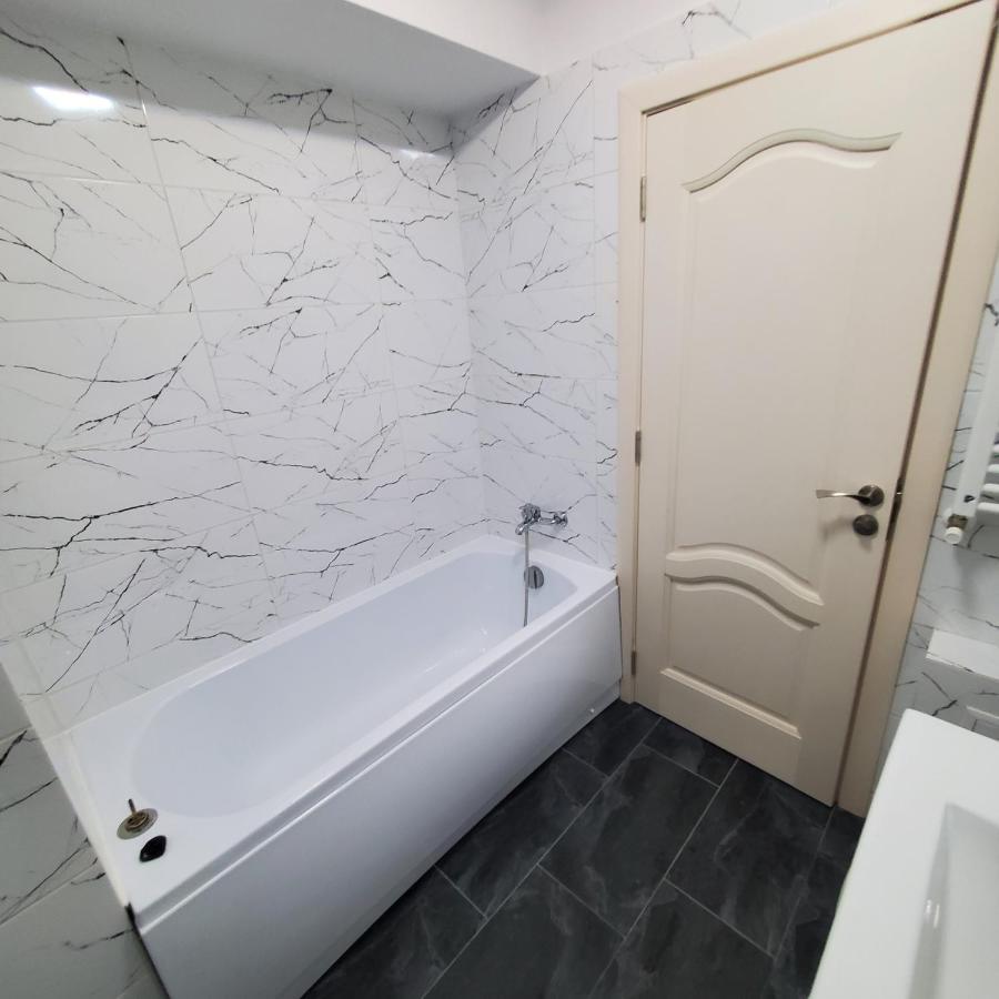 Luxury Apartament Bacovia Bacău Dış mekan fotoğraf